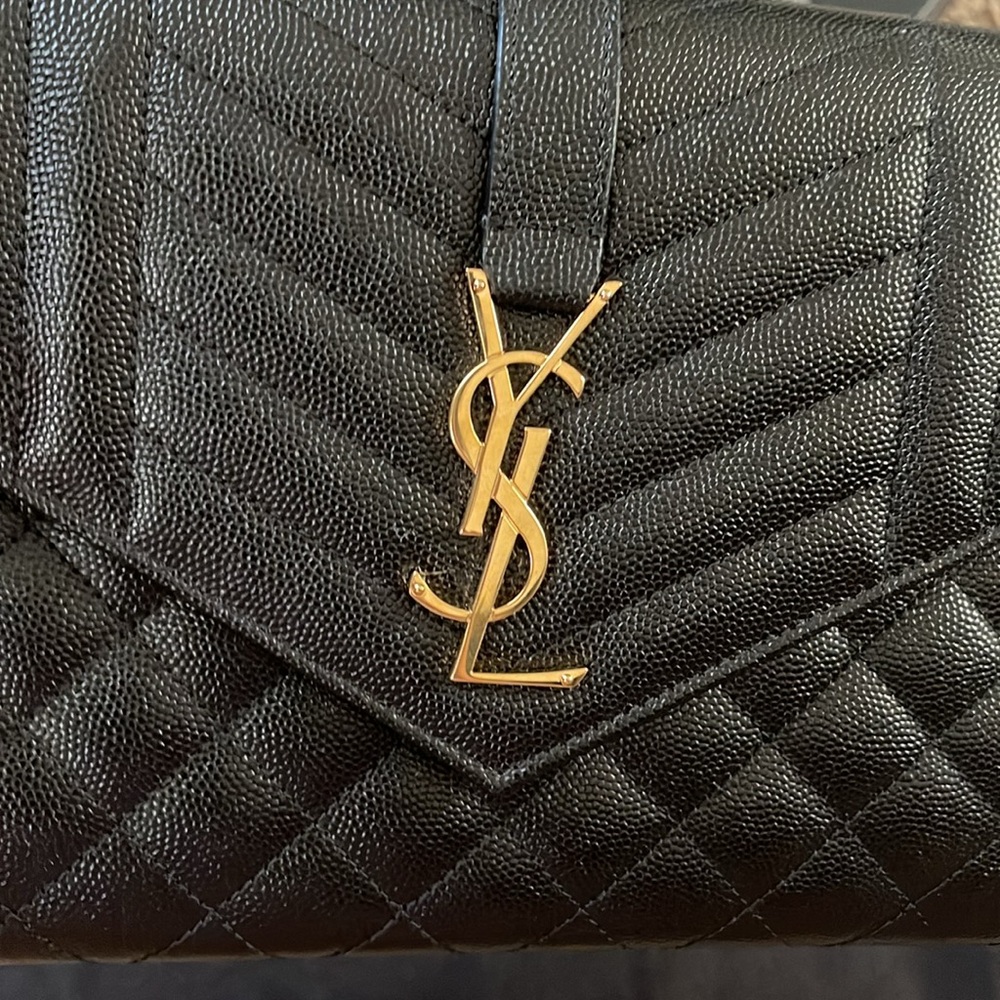 Saint Laurent Envelope Flap Pouch in Mix Matelassé Shiny Grained Leather - Picture 5 of 14